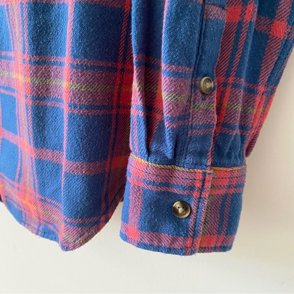 Roots blue and red check flannel shirt blouse size medium womens - Picture 8 of 15